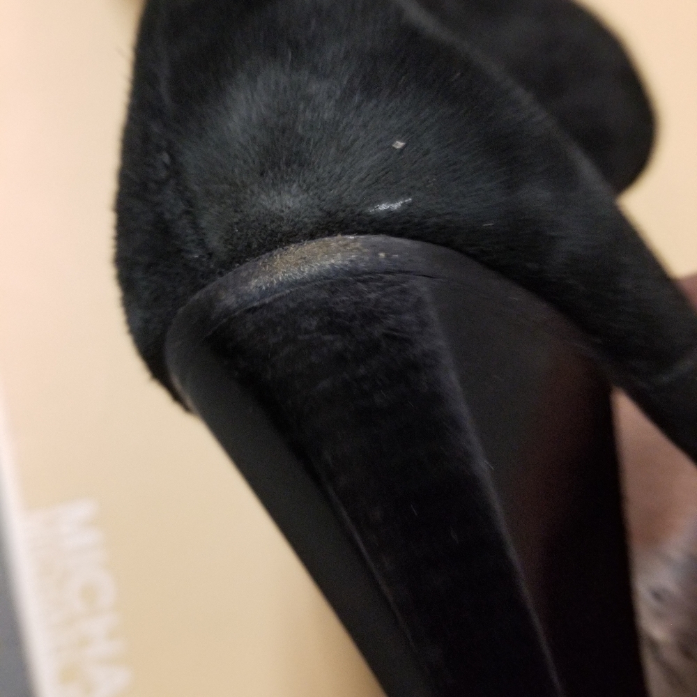 Boots - Picture 7 of 8